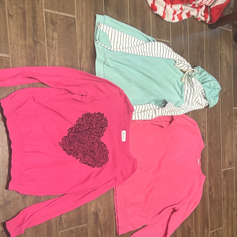 Chic Pink Heart Sweater for Women